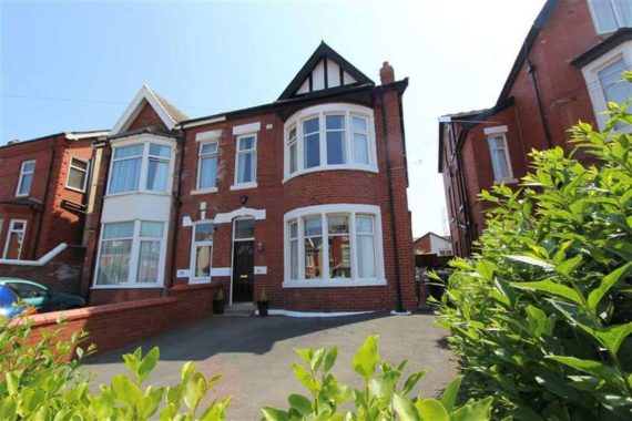 4 Bedroom Property